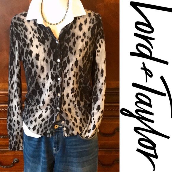 Lord & Taylor Sweaters - 100% CASHMERE LORD and TAYLOR  sweater